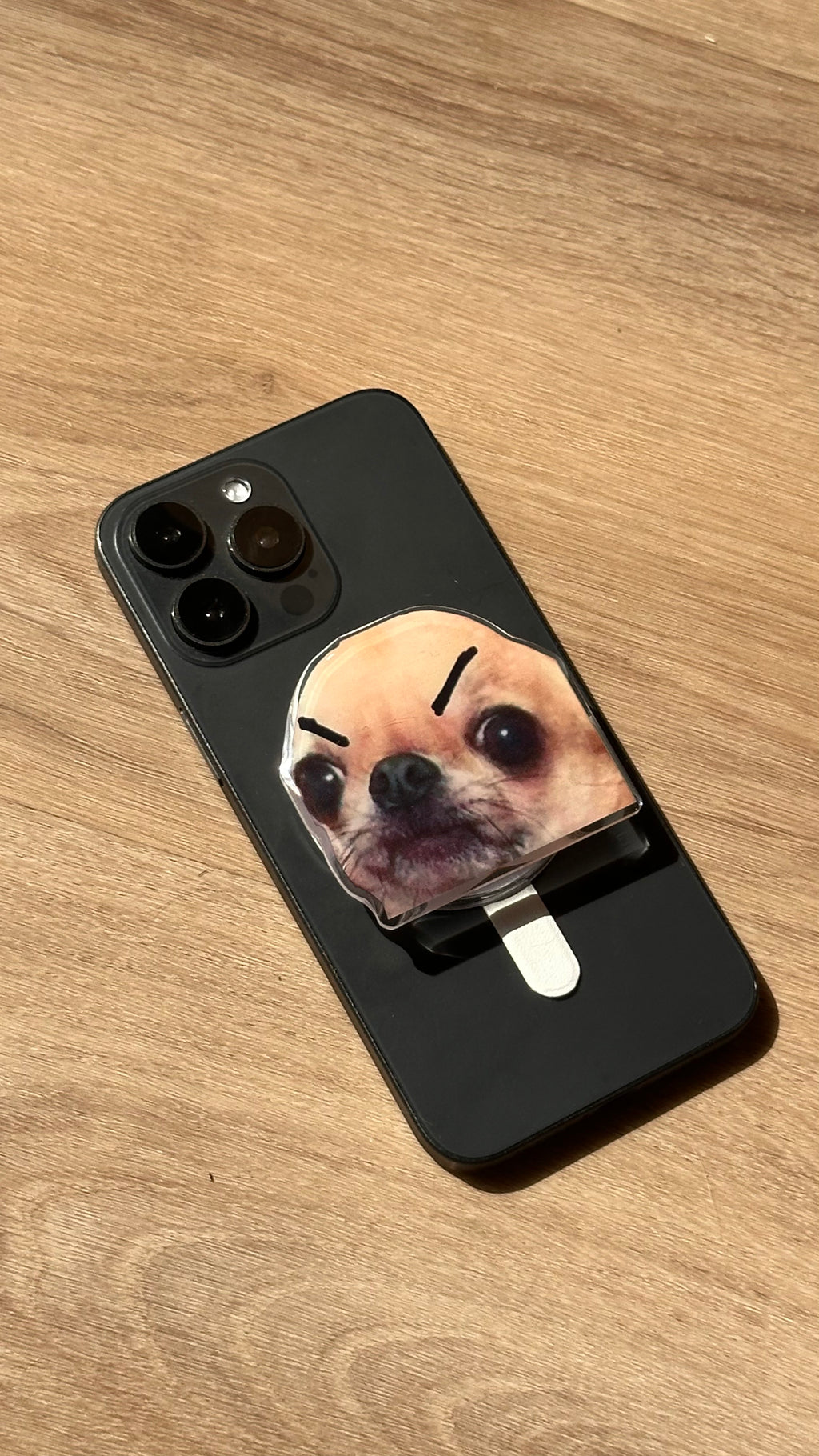 Toi Nojado Sticker Magpop